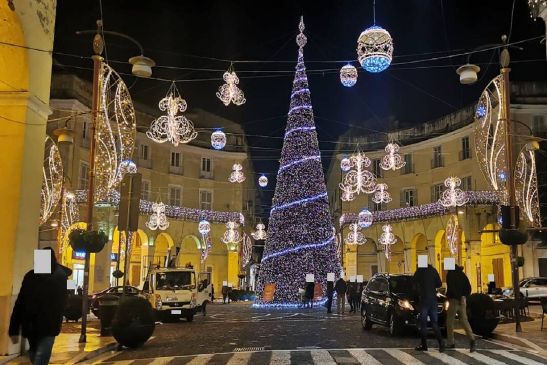 Eventi natalizi a Caserta: la giunta approva il cartellone. Torna il presepe vivente a Vaccheria