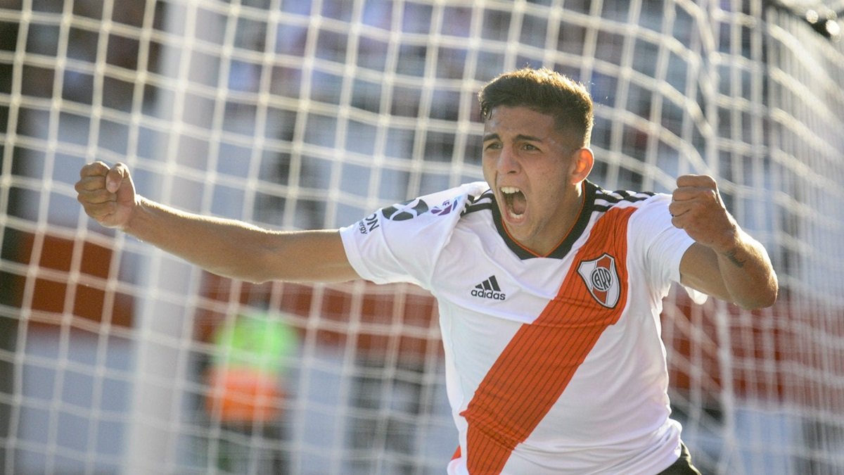 Napoli, per la trequarti piace Hernan Lopez Munoz: è il pronipote di Maradona