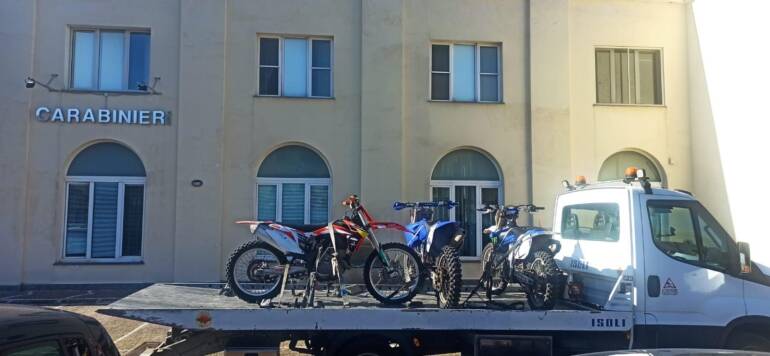 Castellammare, sequestare le 3 moto da cross dei centauri pirata