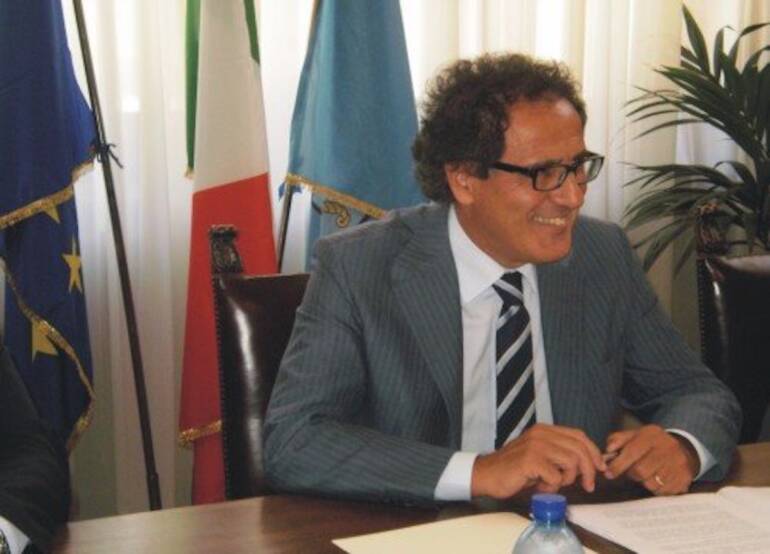 Appalti pilotati in regione Campania: 7 anni di carcere all’ex assessore Sommese