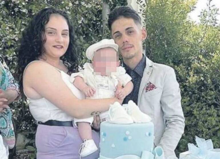 Omicidio della piccola Aurora Savino: al via il processo, genitori alla sbarra