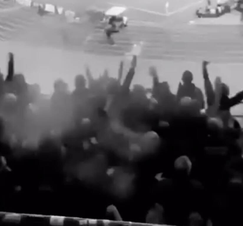 Le immagini degli scontri tra i tifosi del Napoli e del Milan