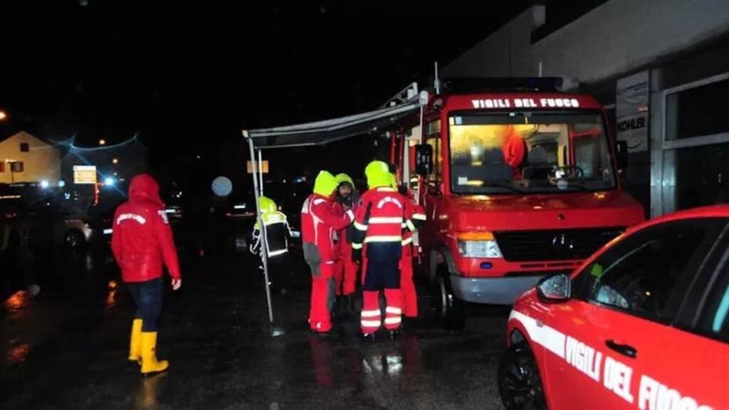 Tempesta Ciaran in Italia: un morto in Toscana, un disperso in Veneto e danni in tutto il Paese
