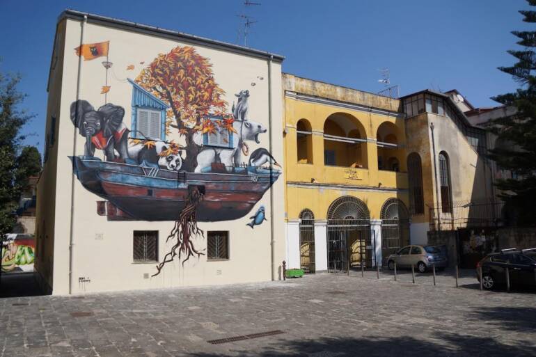 Un (ac)curato albero di Natale” a Ponticelli, un Natale ricco d’arte e di accoglienza