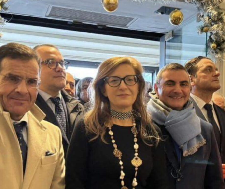 Castellammare, affollato brindisi di fine anno di Forza Italia