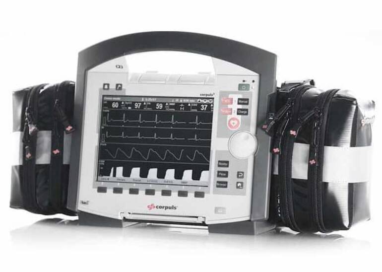 Pozzuoli, rubato il defibrillatore dalla postazione del 118