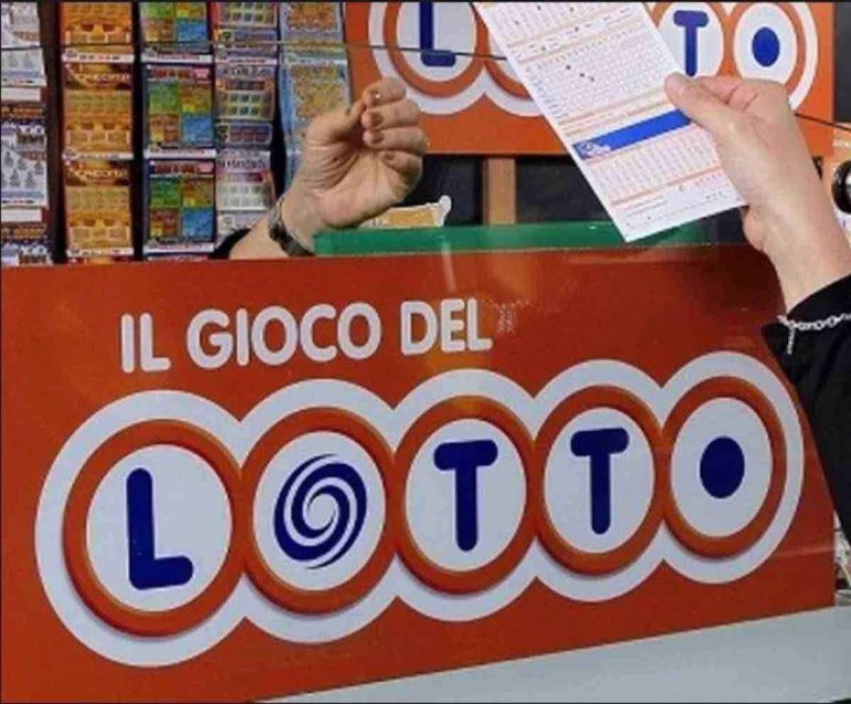 Nocera Inferiore, vincita record al Lotto: premi per oltre 216mila euro