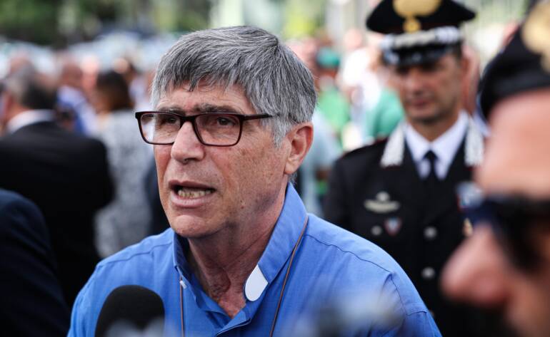 don patriciello, terra dei fuochi