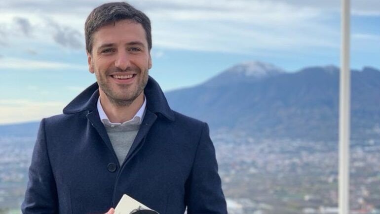 Palma Campania, Nello Donnarumma: il sindaco “sceriffo” che ha fatto scappare i bengalesi