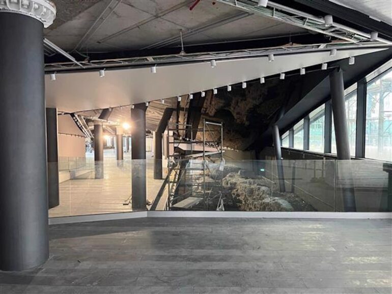 Molo Beverello: i lavori del nuovo terminal verso conclusione