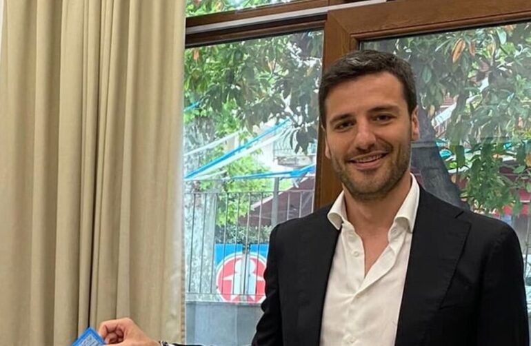 Palma Campania, il sindaco chiedeva assunzioni in cambio di servizi superflui