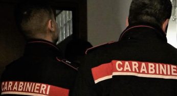 Melito, evaso dai domiciliari per una birra: investe un 17enne e fugge, arrestato 46enne