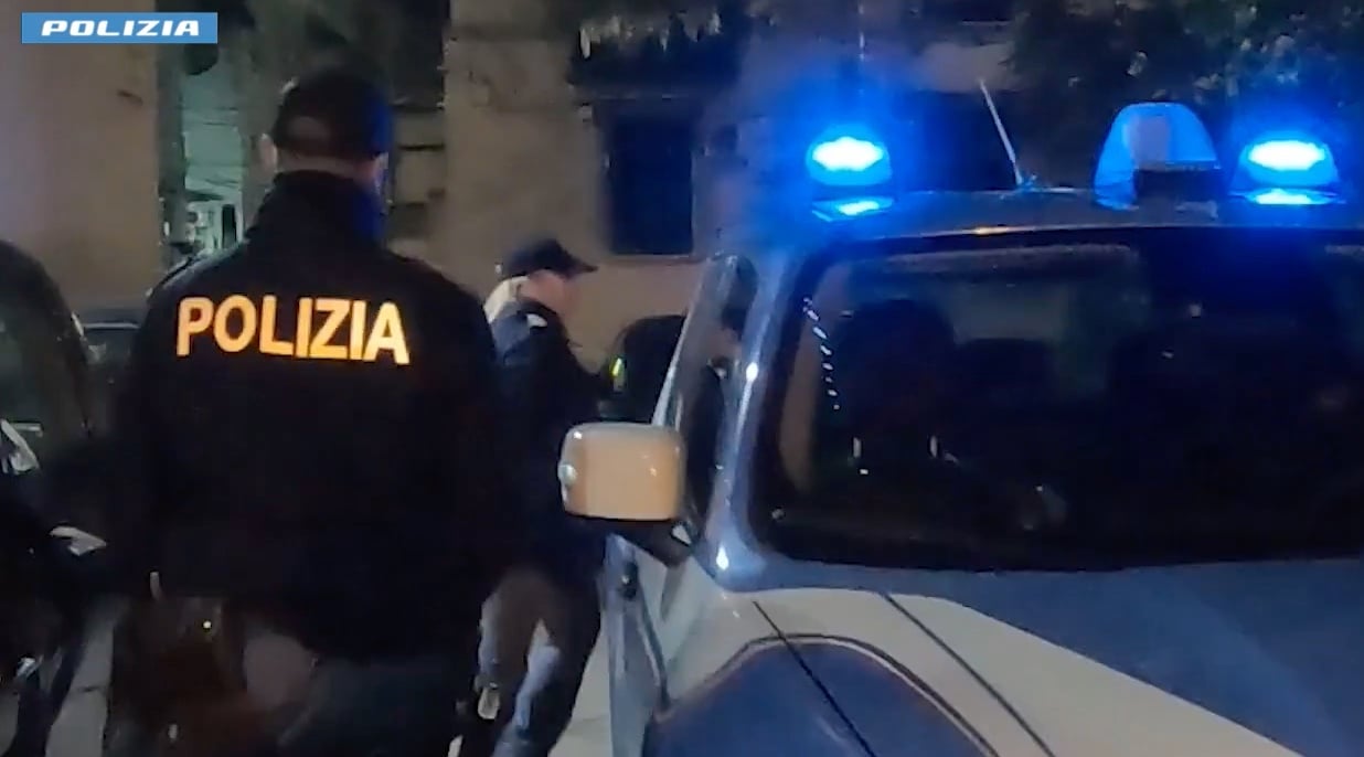 Operazione anti-camorra: 10 arresti tra Mazzarella, Buonerba e Caldarelli a Forcella e Case Nuove