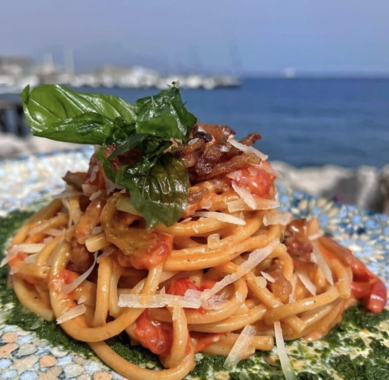 Cucina napoletana: chef Muscariello presenta i “bucatini di nonna Tittina”