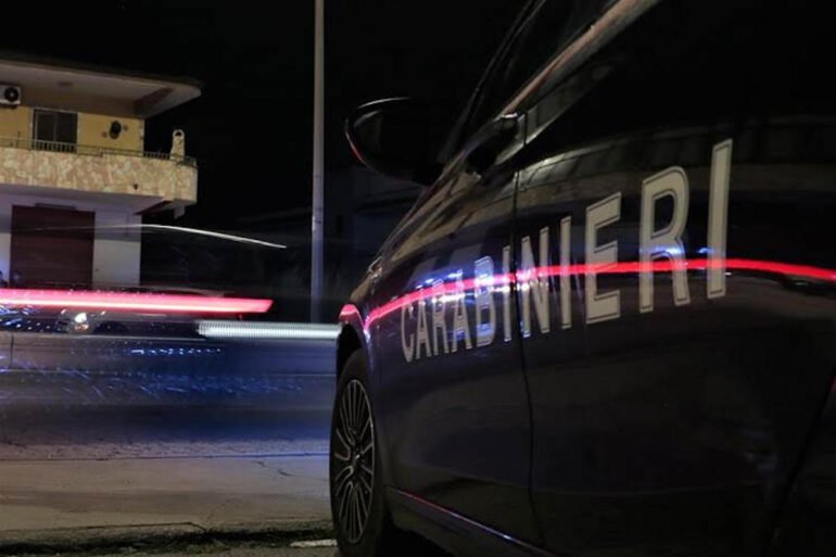 Corse clandestine in auto nel Beneventano, denunciati due giovani di Avellino