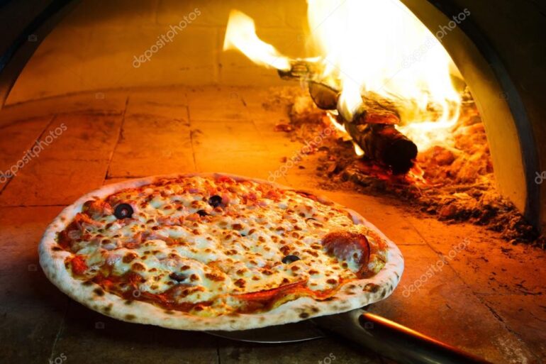 Le 5 pizzerie imperdibili in Campania: una guida per gli amanti della vera pizza