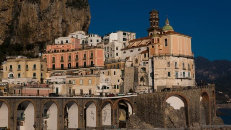 Salerno: internet quasi assente, Comune Atrani scrive al prefetto