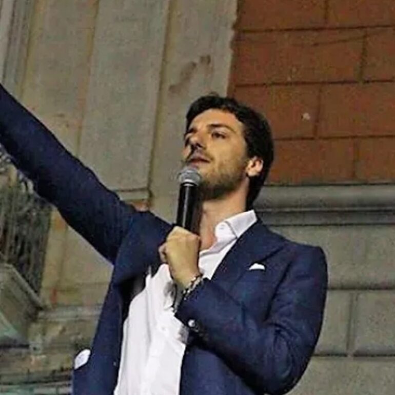 Appalti truccati, il prefetto di Napoli sospende il sindaco di Palma Campania