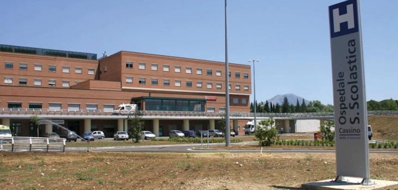 Facevano parcheggiatori abusivi all’ospedale di Cassino: due napoletani vengono cacciati via.