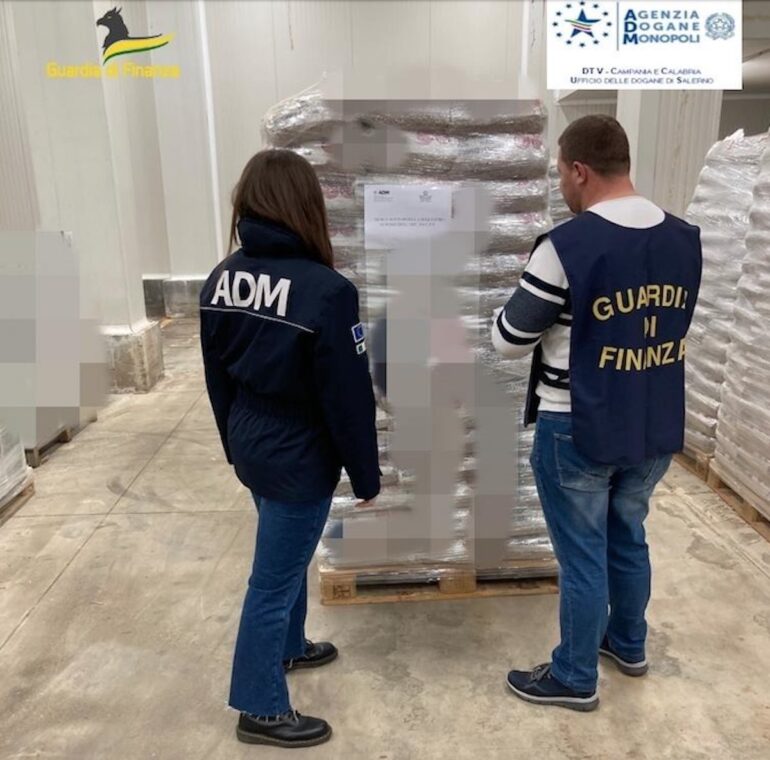 Salerno, sequestrate 54 tonnellate di pellet non in regola