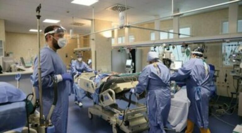 Stress negli ospedali, polmoniti da influenza fra giovani