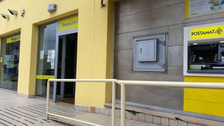 Caserta: presi i tre banditi della rapina nell’ufficio postale di Teverola