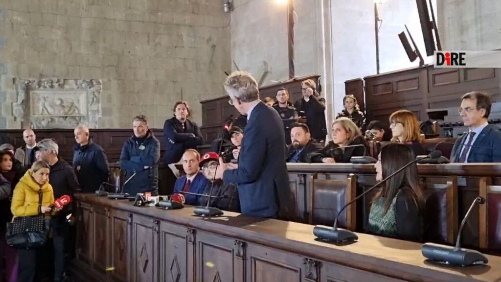 Geolier testimonial del Comune di Napoli nelle periferie. Il rapper: “L’ho sempre fatto”
