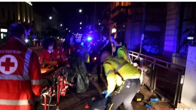 Tifoso del Napoli ferito a Milano da petardo
