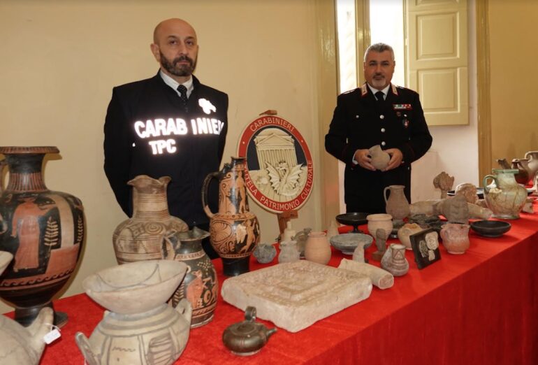 Restituiti 200 reperti archeologici alla Torre di Pandolfo di Capodiferro a Sessa Aurunca