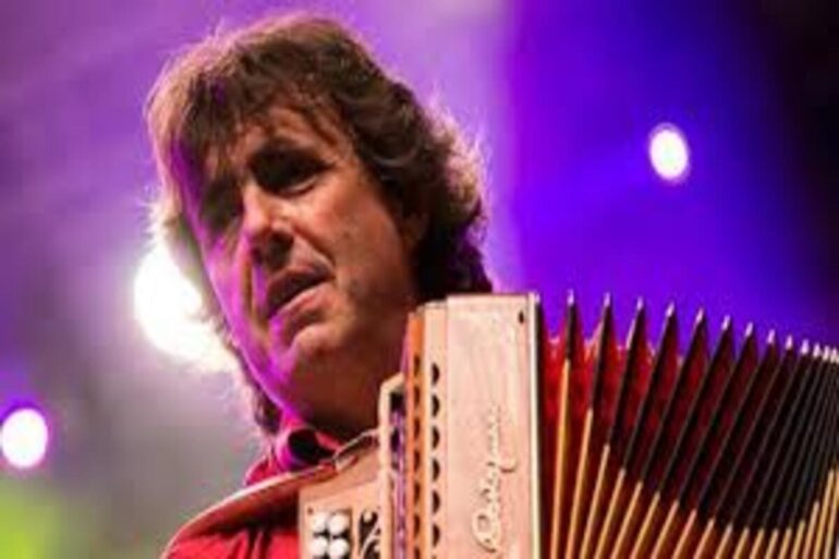 Salerno, Ambrogio Sparagna in ‘A tempo di musica, a ritmo di danza per Annabella Rossi’