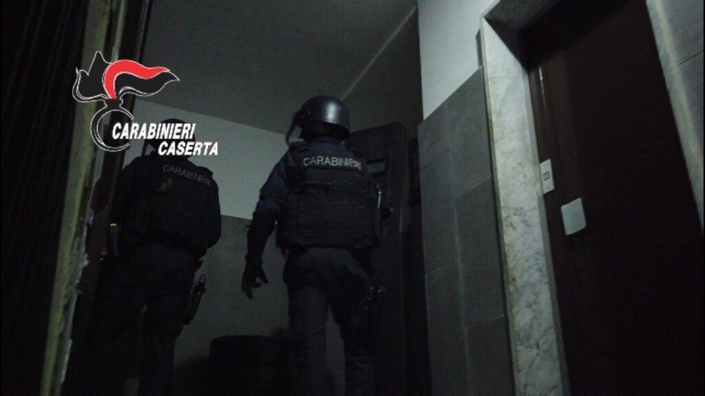 Mondragone, sgominato il clan Gagliardi: 10 misure cautelari