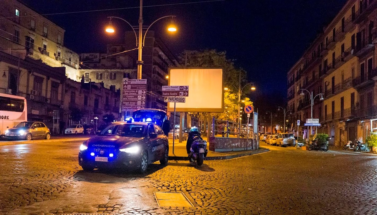 A Napoli 100 carabinieri per controlli alla movida cittadina: sequestri e denunce