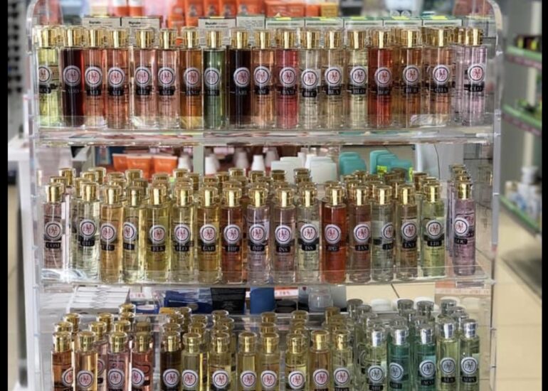 Napoli, a Chiaia ruba profumi per 700 euro dal supermercato: arrestato 51enne