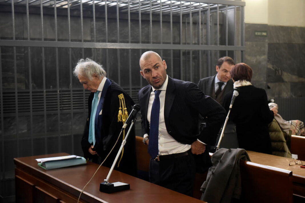 Riccardi Bossi in tribunale nel 2015