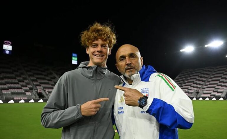 Primo allenamento per la Nazionale di Spalletti a Miami. Visita a sorpresa di Sinner