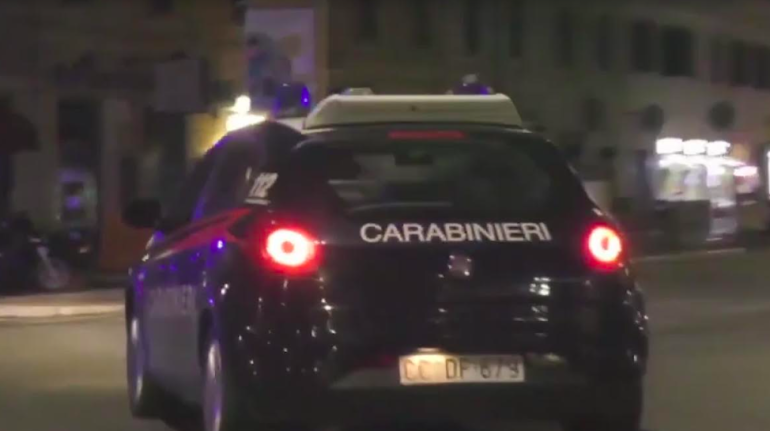 Boscoreale, bomba danneggia negozio di via Passanti
