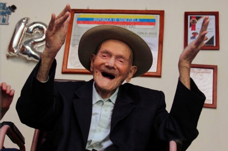 Morto a 114 anni l’uomo più anziano del mondo