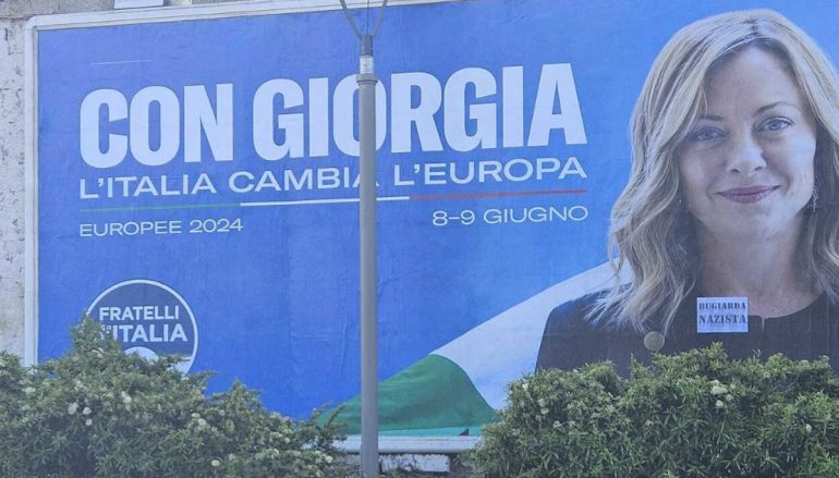 caserta insulti meloni