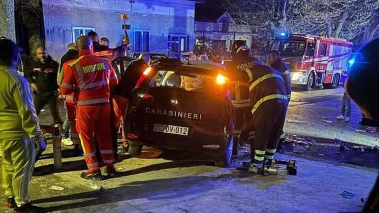 Eboli, morto anche l’anziano coinvolto nell’incidente costato la vita ai due carabinieri