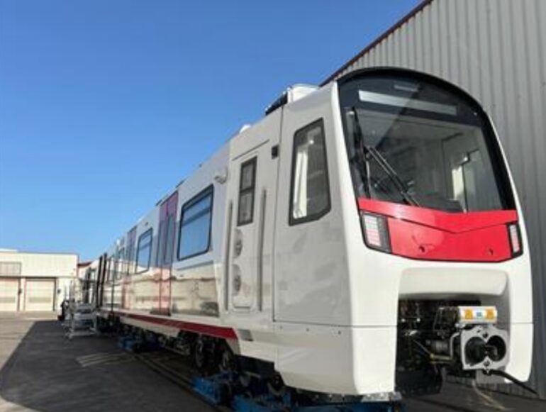 Test sui nuovi treni Eav, riduzioni temporanee sulle linee vesuviane