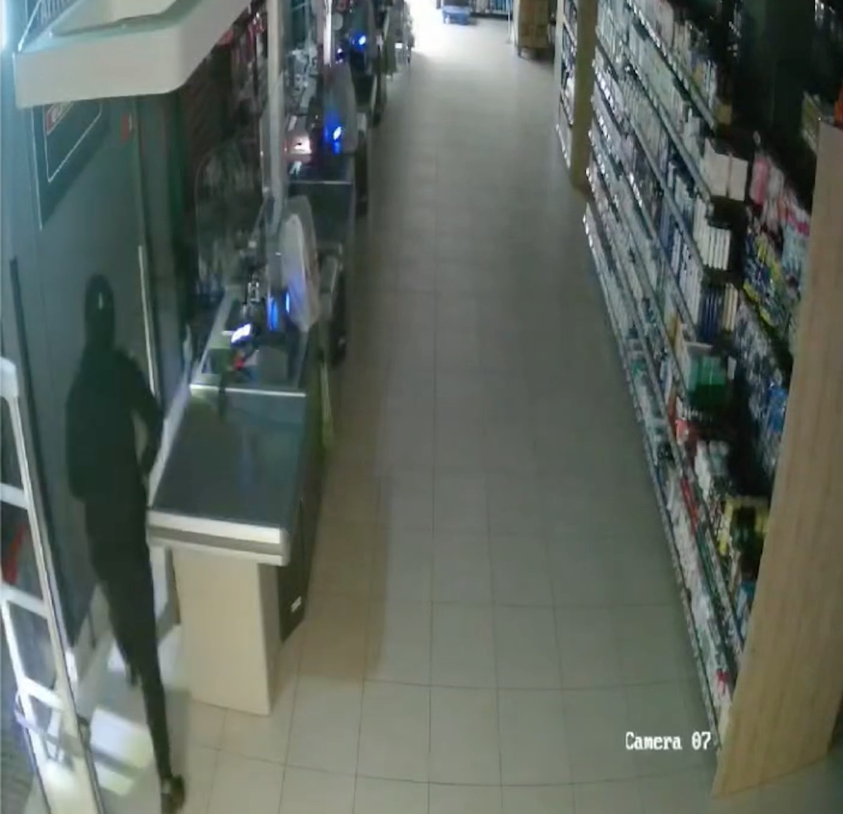 Sant’Anastasia: due rapine in una settimana, supermercato rischia chiusura