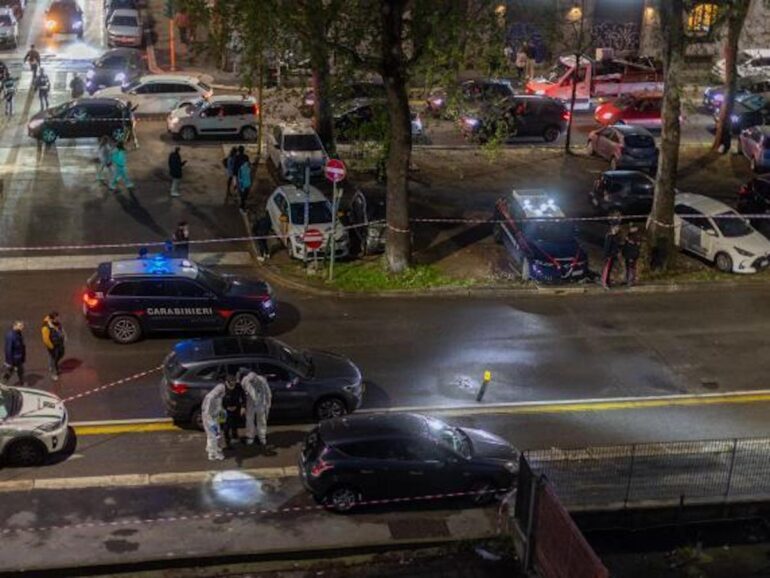 Pregiudicato di Torre Annunziata ferito a colpi di pistola a Milano