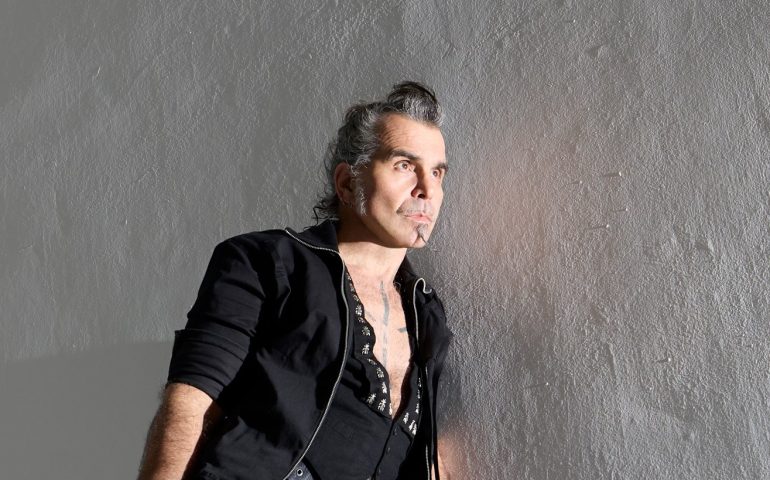 Piero Pelù a Baia Domizia: il 3 agosto all’Arena dei Pini