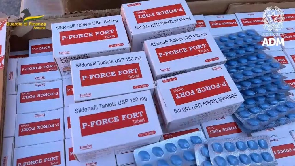 Sequestro record di farmaci anabolizzanti e contro l’impotenza, oltre 2 milioni di dosi destinate al mercato nero