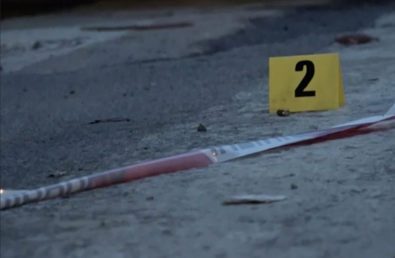 Montesanto: pioggia di proiettili tra la folla