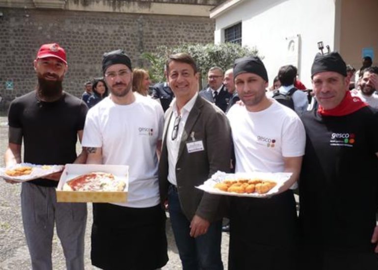 Poggioreale, Vincenzo il detenuto pizzaiolo: “C’è un mondo oltre le sbarre”