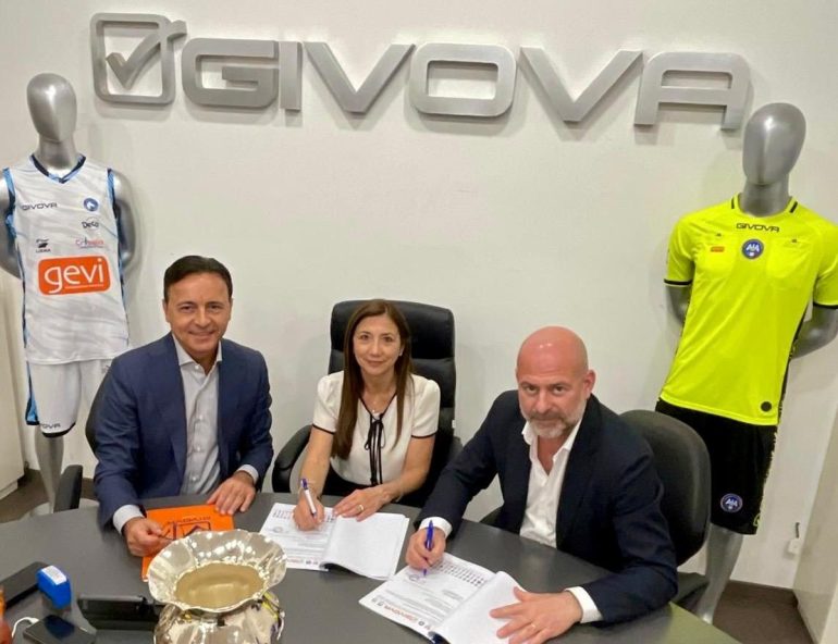 Givova sponsor tecnico della S.S. Napoli Basket fino al 2028
