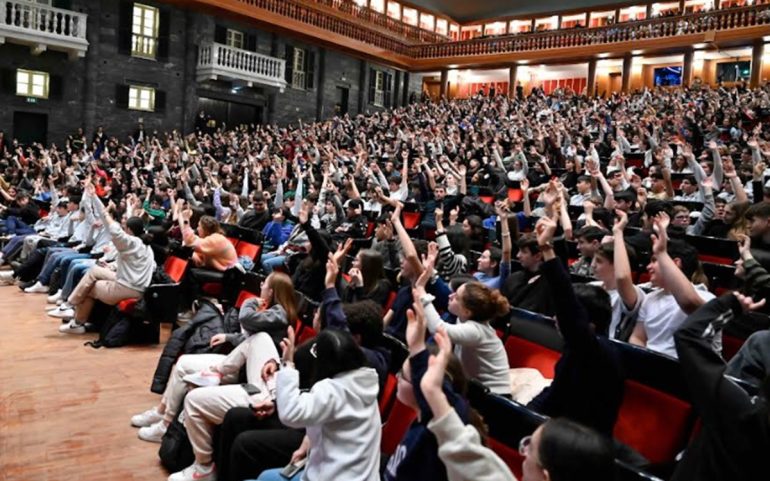 “Green Game”, gran finale alle porte per la gara di riciclo: le scuole di Napoli in corsa