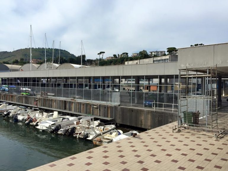 Campi Flegrei, riaperto il mercato ittico di Pozzuoli