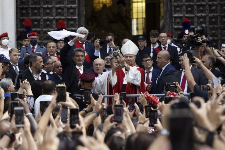 Napoli, diffuso il piano viabilità per la festa di San Gennaro
